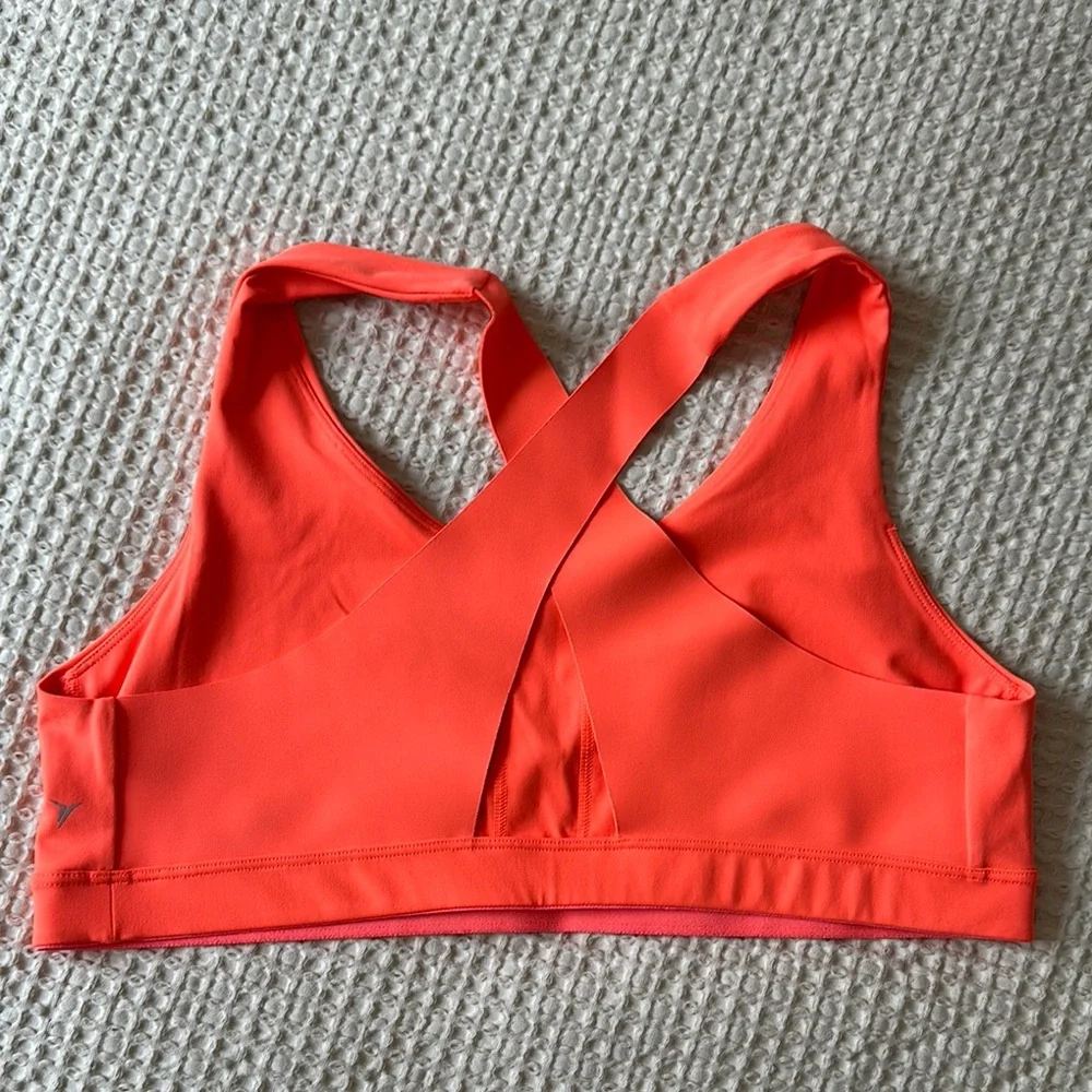Vibrant Orange work out set - Picture 3 of 5
